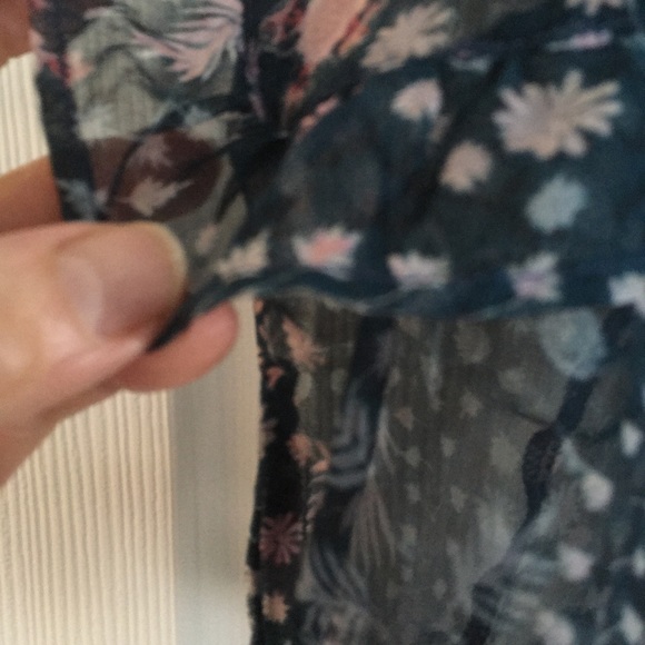 Brora Liberty Print Silk Chiffon Blouse - Picture 3 of 5